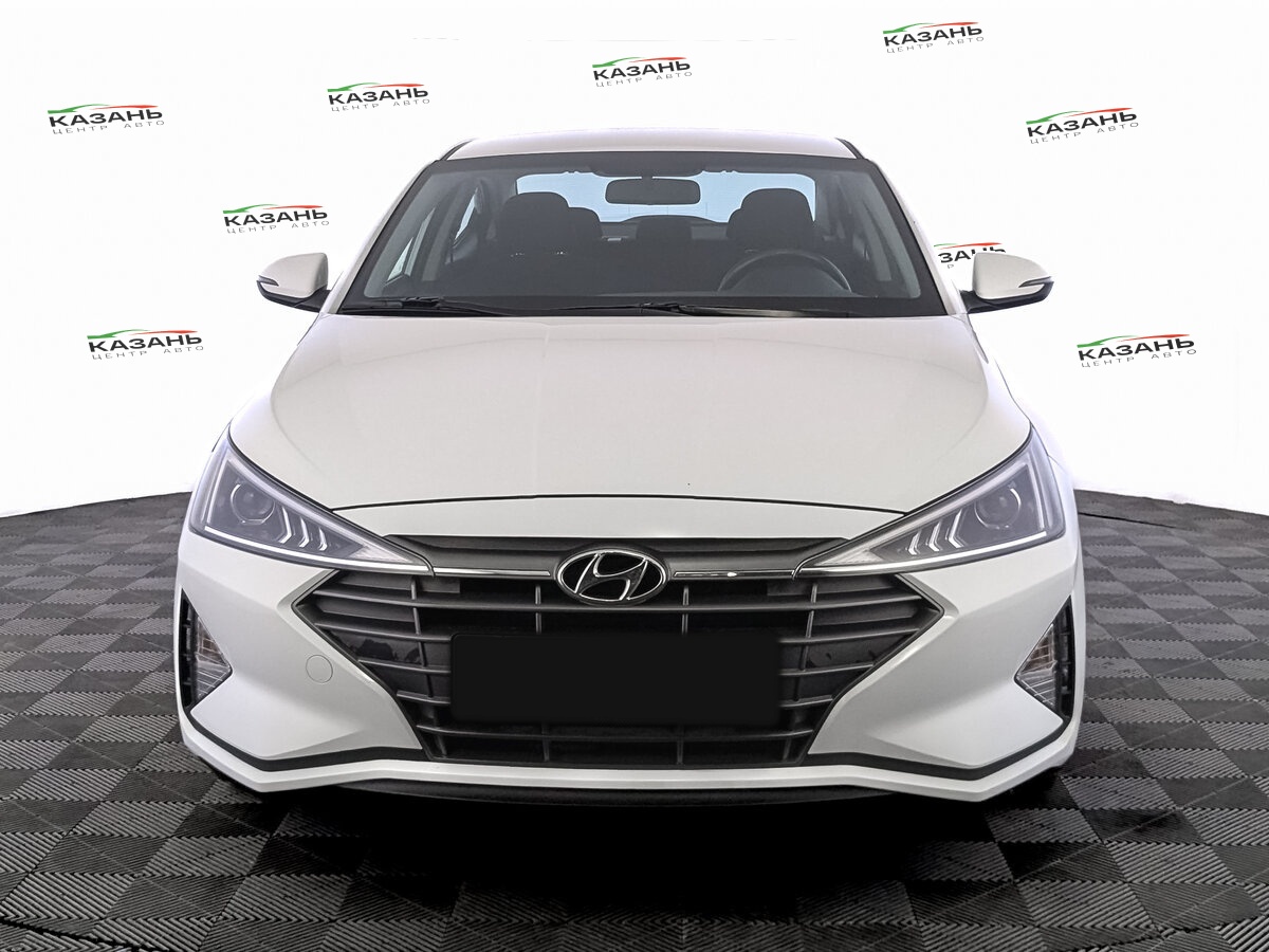 Хендай Елантра б/у, 2019, Автоматическая. Фото: #1