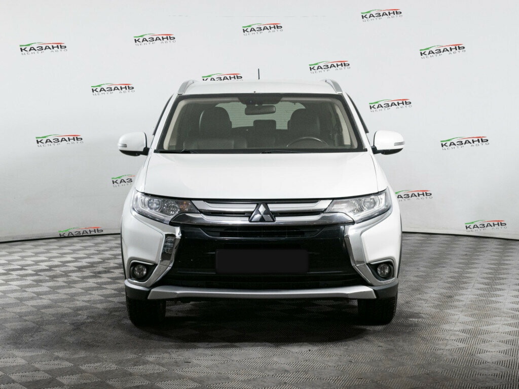 Митсубиши Оутлэндер б/у, 2015, Вариатор. Фото: #1