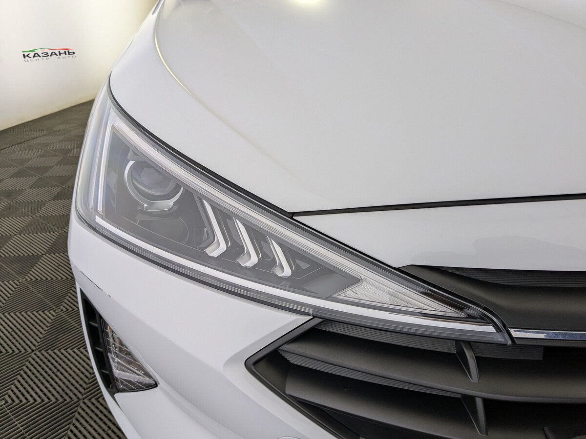 Хендай Елантра б/у, 2019, Автоматическая. Фото: #10