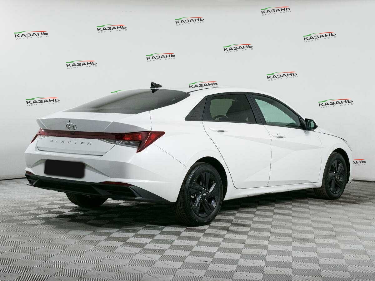 Хендай Елантра б/у, 2021, Автоматическая. Фото: #2