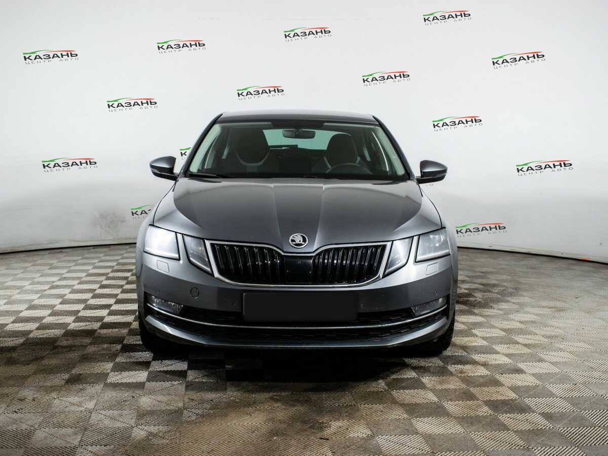 Шкода Октавия б/у, 2019, Роботизированная. Фото: #1