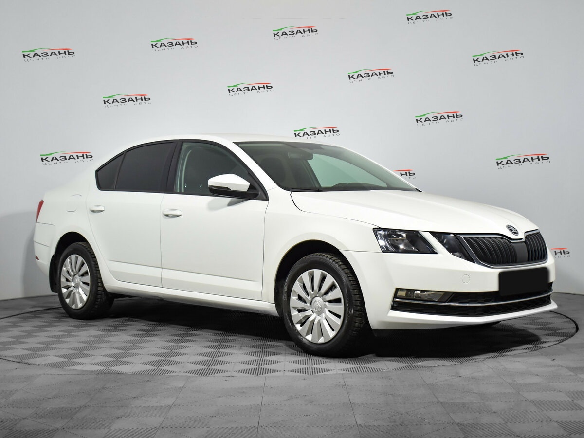 Шкода Октавия б/у, 2018, Роботизированная. Фото: #2