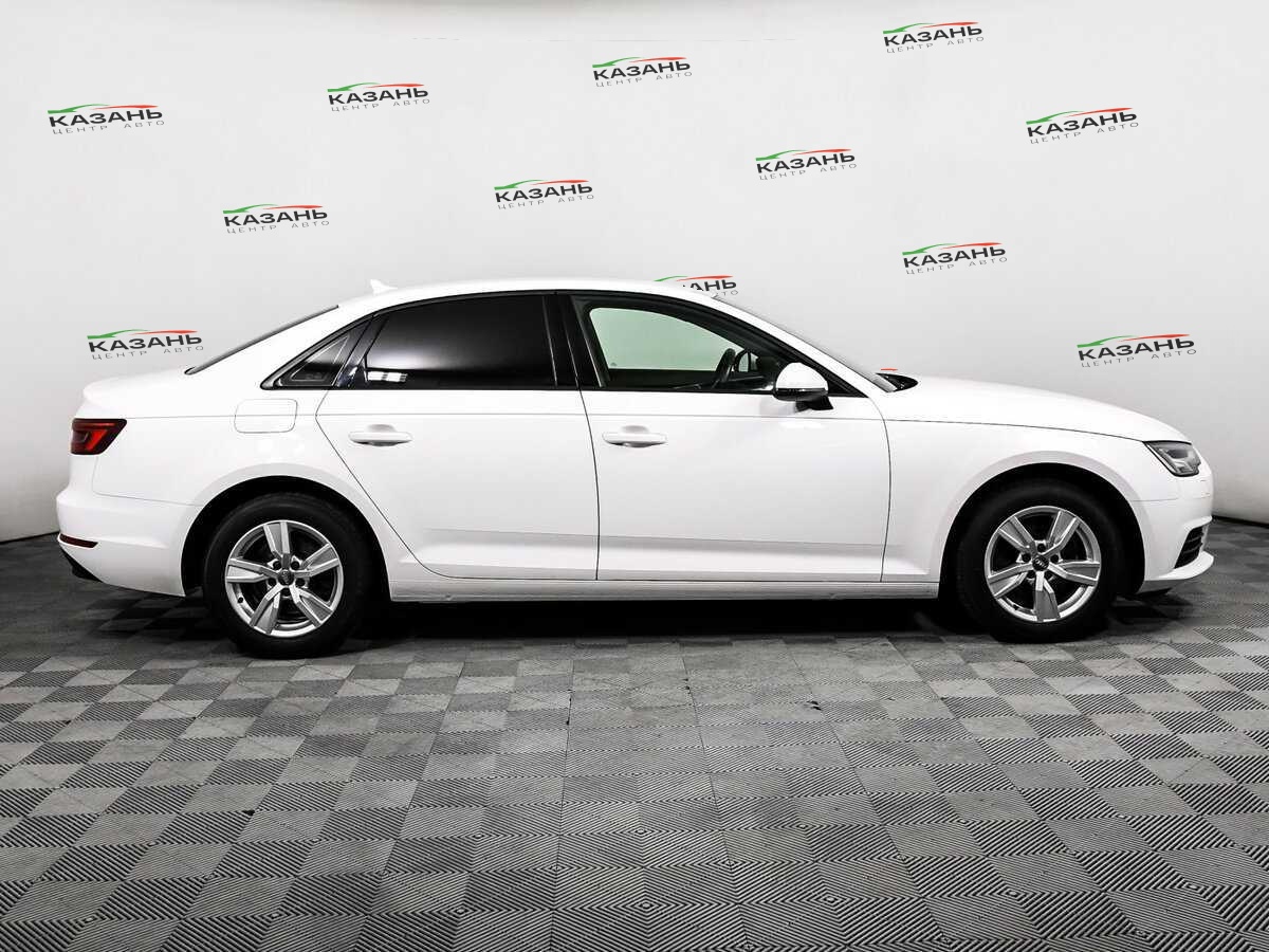 Audi A4 б/у, 2018, Роботизированная. Фото: #3