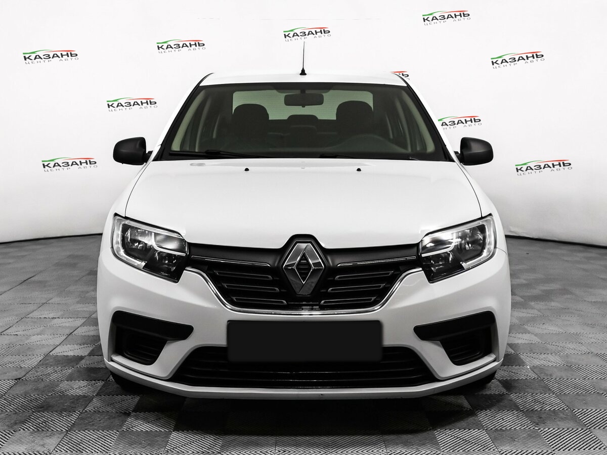 Рено Логан б/у, 2018, Механическая. Фото: #1
