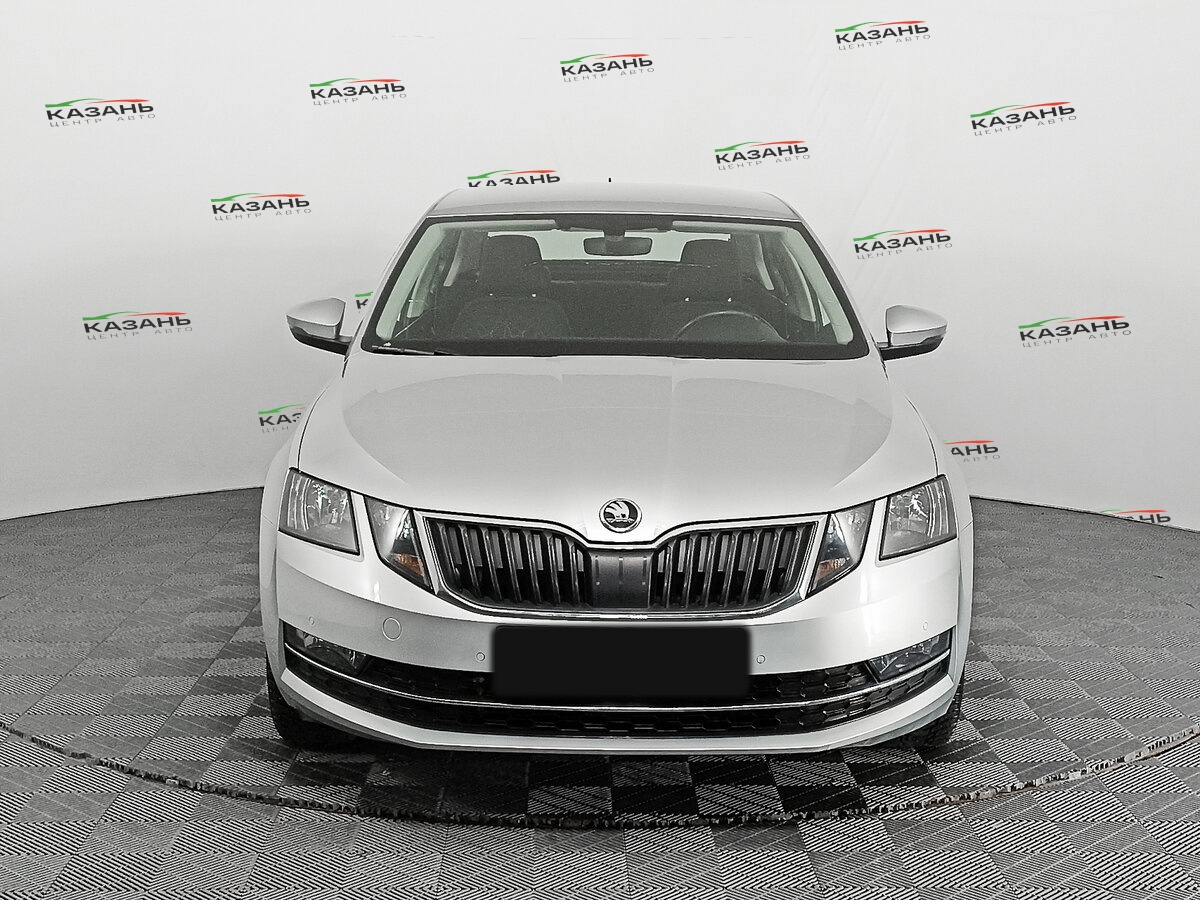Шкода Октавия б/у, 2018, Роботизированная. Фото: #1