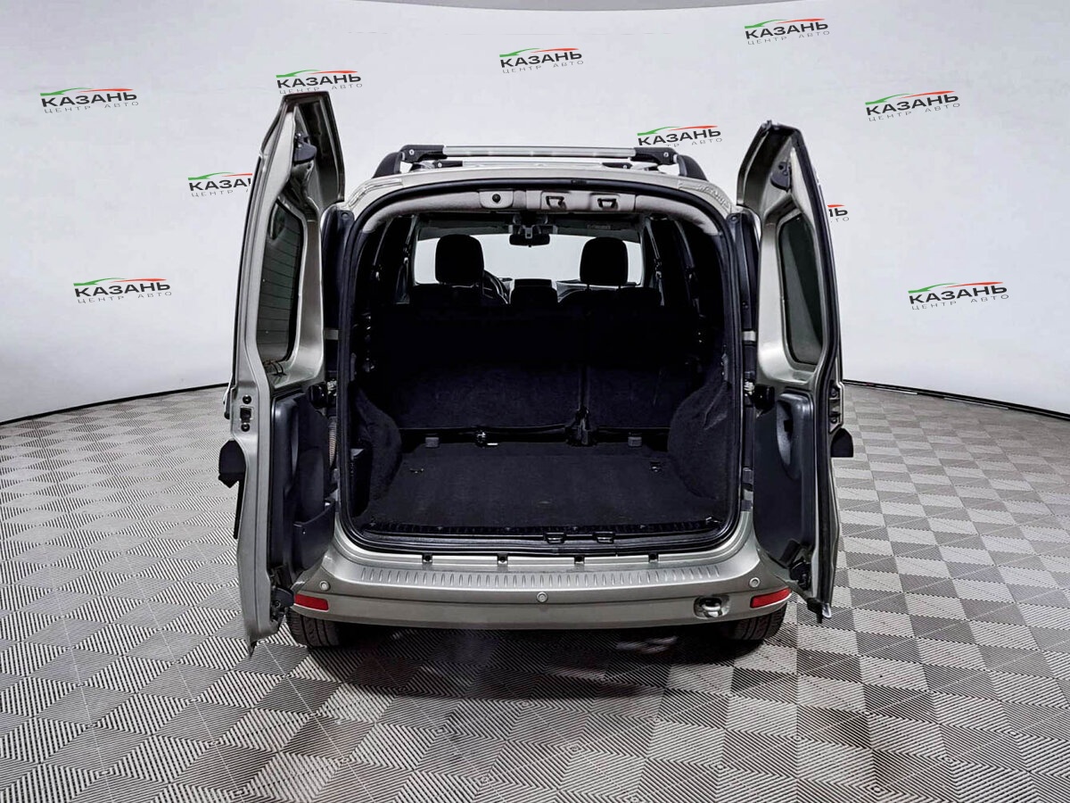 Лада (ВАЗ) Ларгус б/у, 2022, Механическая. Фото: #7