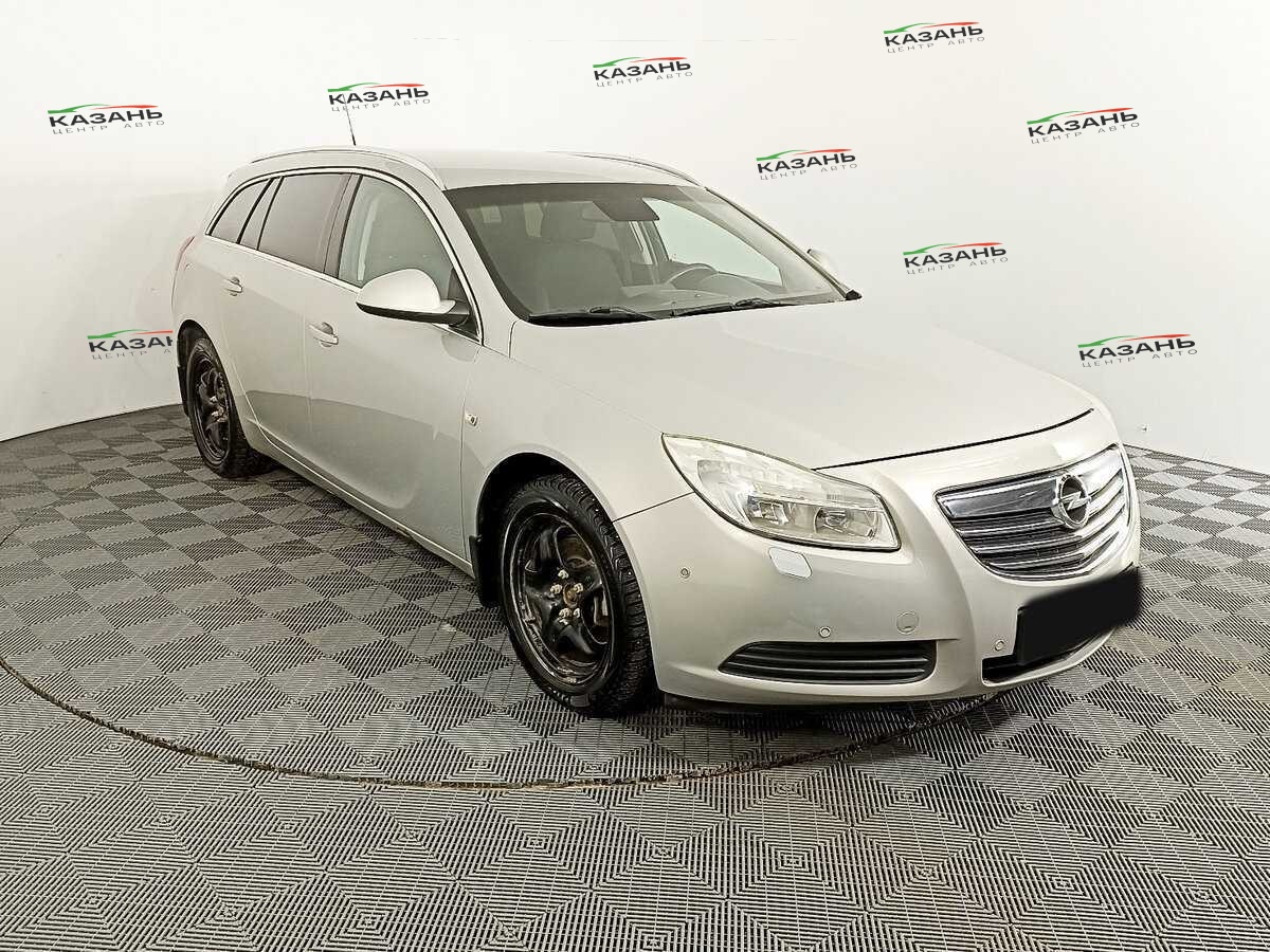 Опель Инсигния б/у, 2012, Механическая. Фото: #2