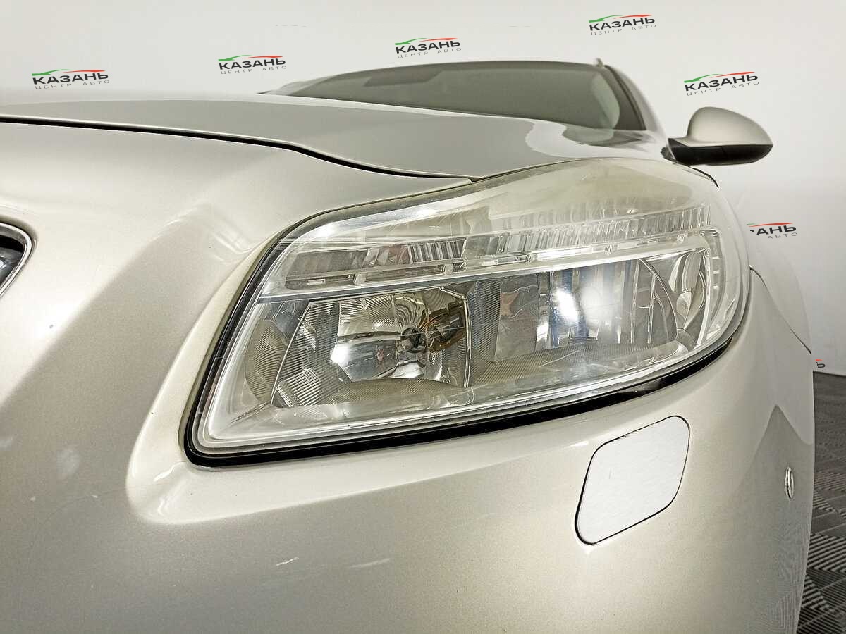 Опель Инсигния б/у, 2012, Механическая. Фото: #13