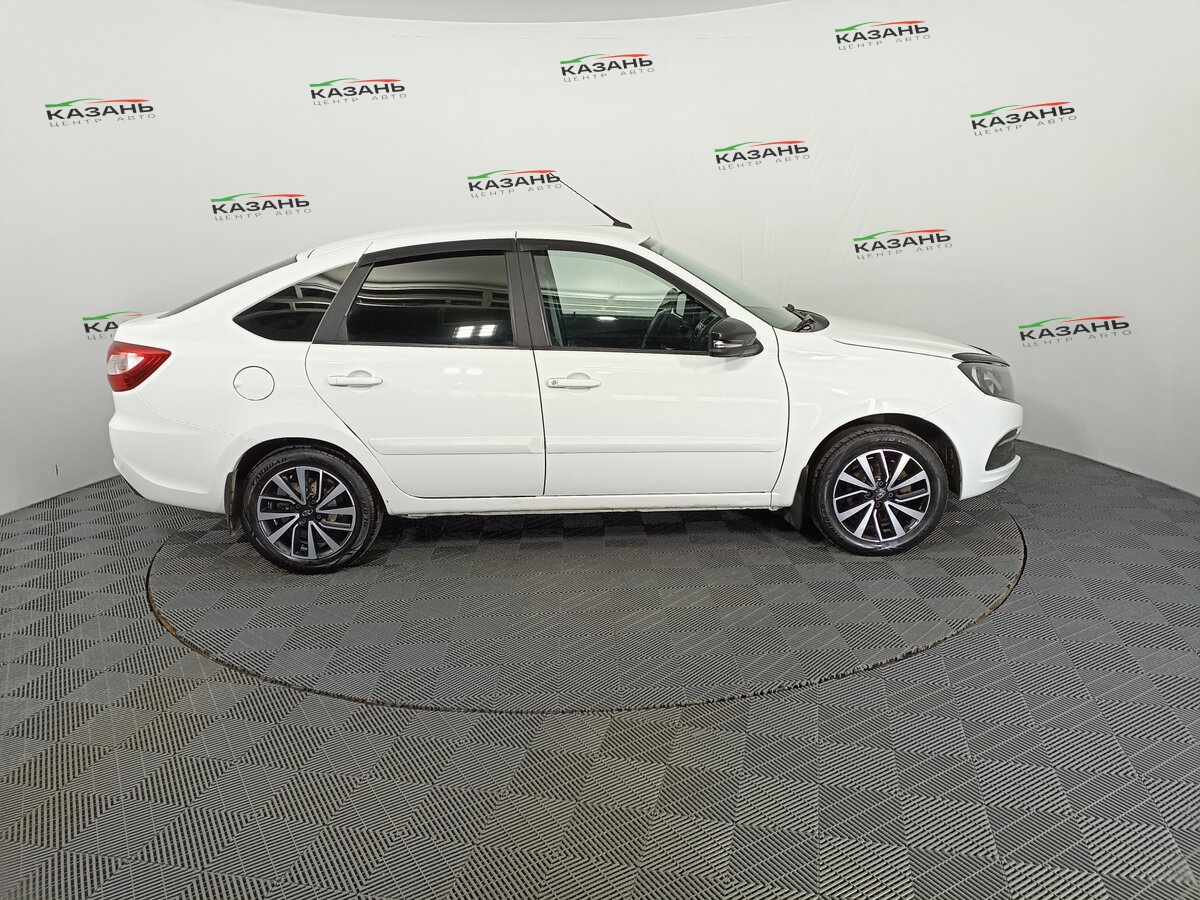 Лада (ВАЗ) Гранта б/у, 2019, Механическая. Фото: #3