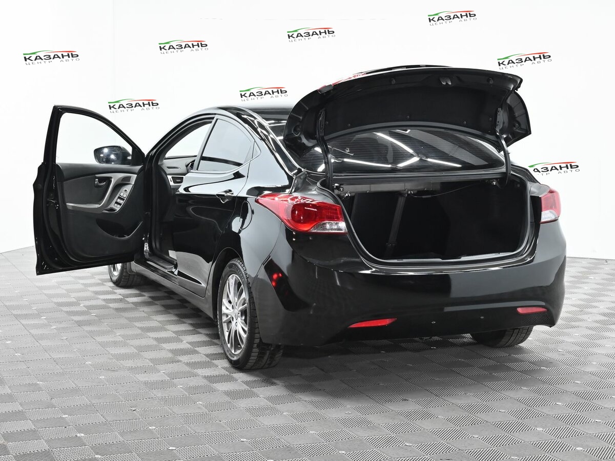 Хендай Елантра б/у, 2012, Автоматическая. Фото: #4