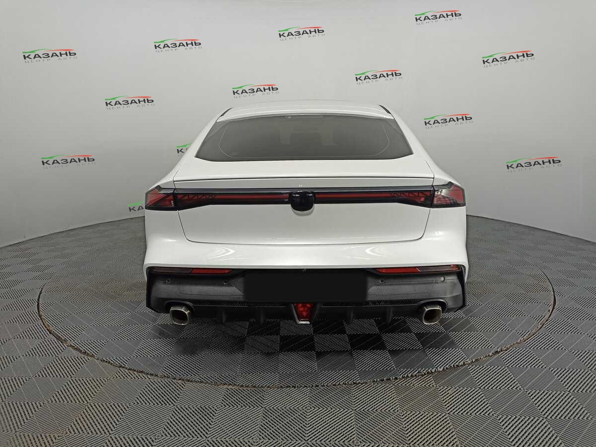 Changan UNI-V б/у, 2023, Роботизированная. Фото: #5