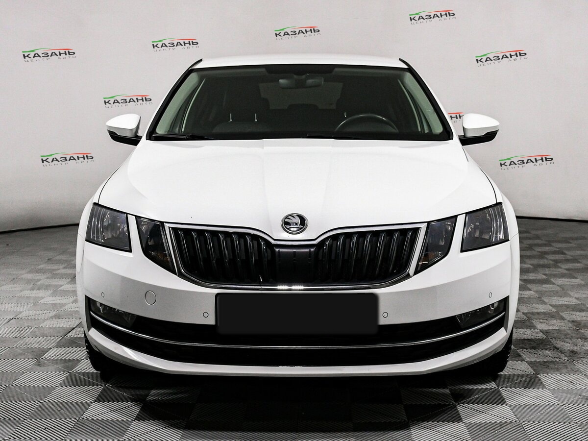 Шкода Октавия б/у, 2019, Роботизированная. Фото: #1