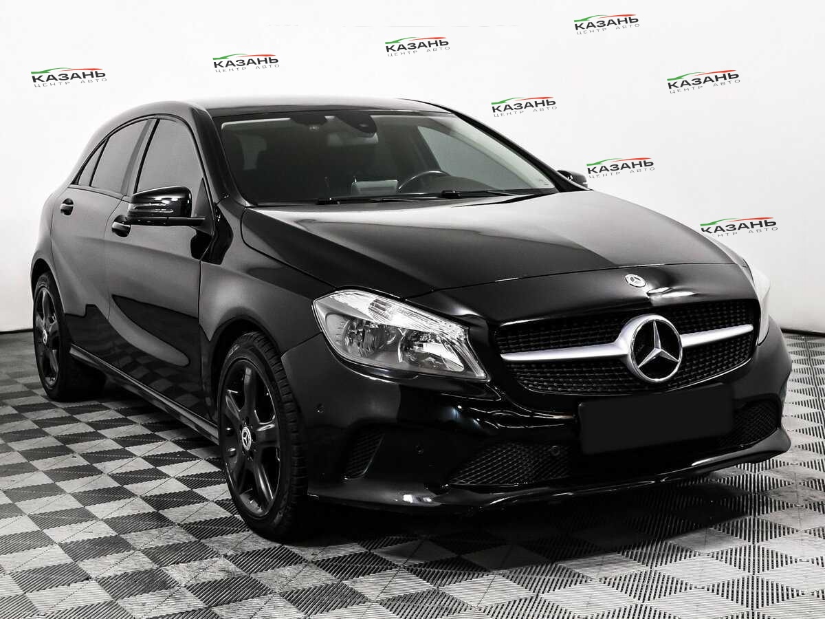Mercedes-Benz A-Класс б/у, 2017, Роботизированная. Фото: #2
