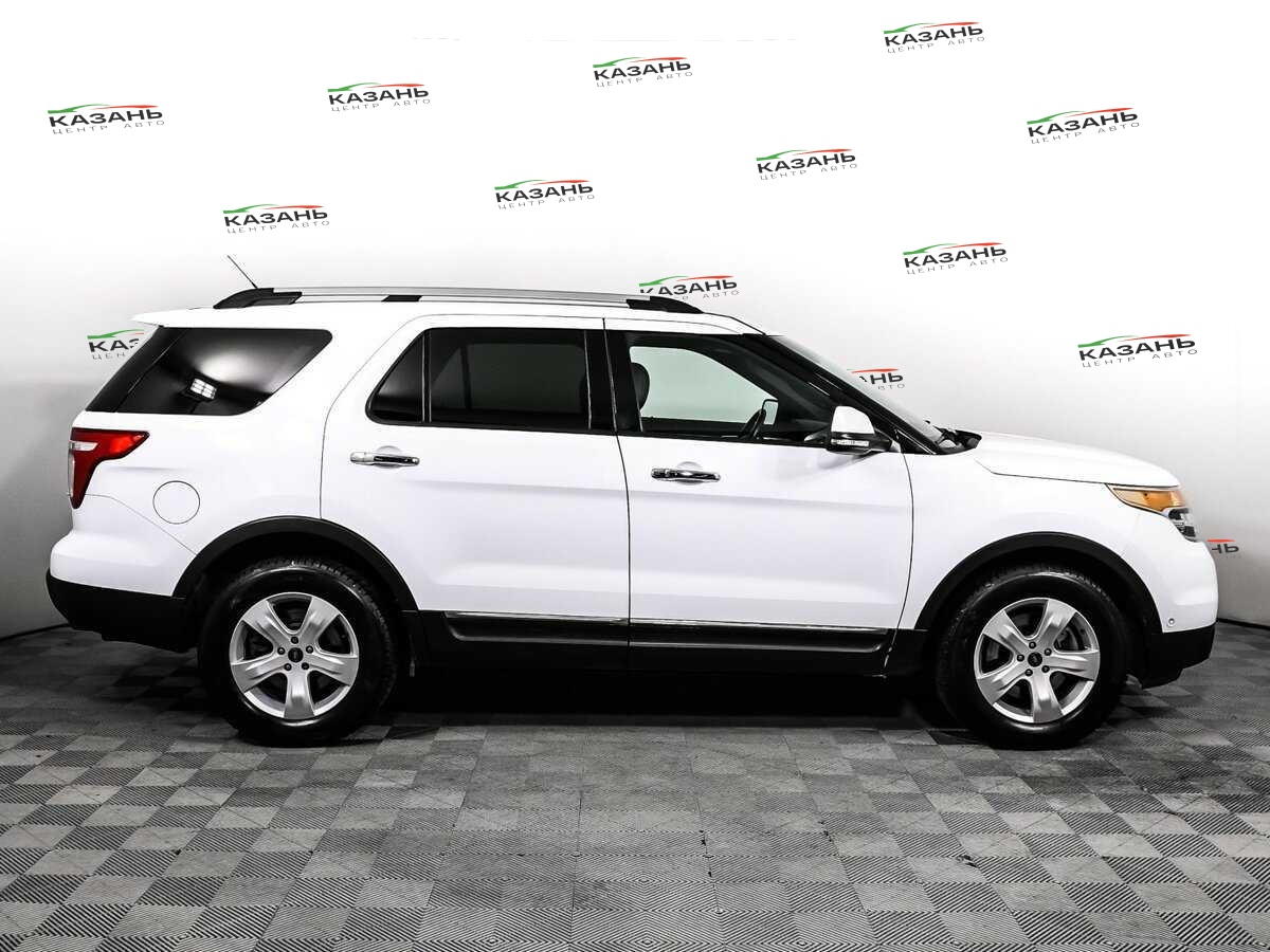 Ford Explorer б/у, 2014, Автоматическая. Фото: #3