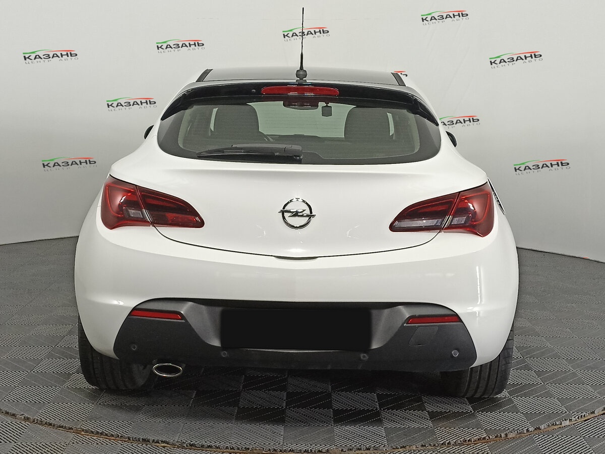 Опель Астра б/у, 2013, Автоматическая. Фото: #5