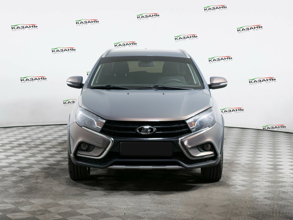 Лада (ВАЗ) Веста б/у, 2019, Механическая. Фото: #1