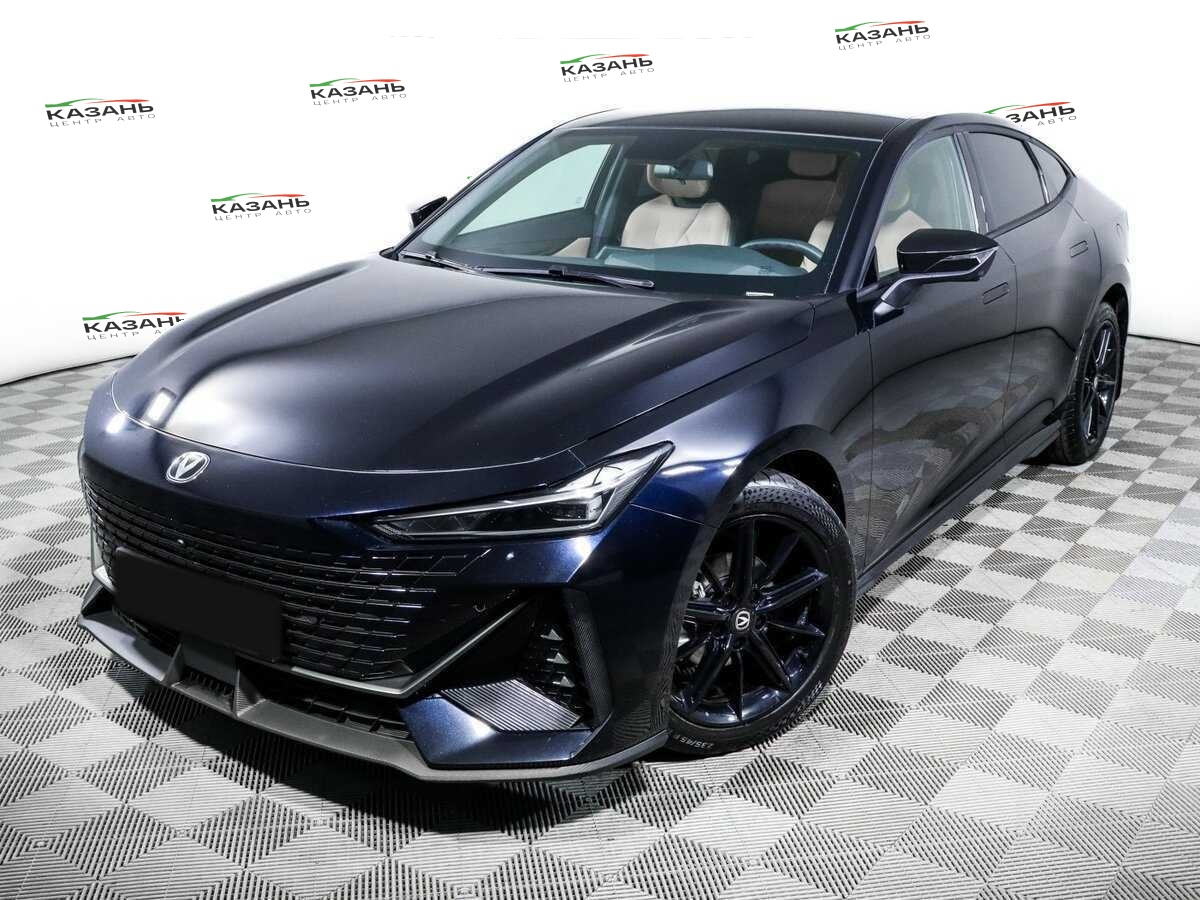 Changan UNI-V б/у, 2023, Роботизированная. Фото: #12