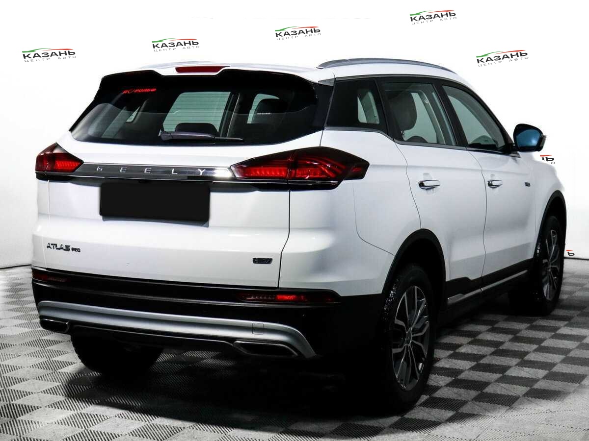 Geely Atlas Pro б/у, 2023, Роботизированная. Фото: #4