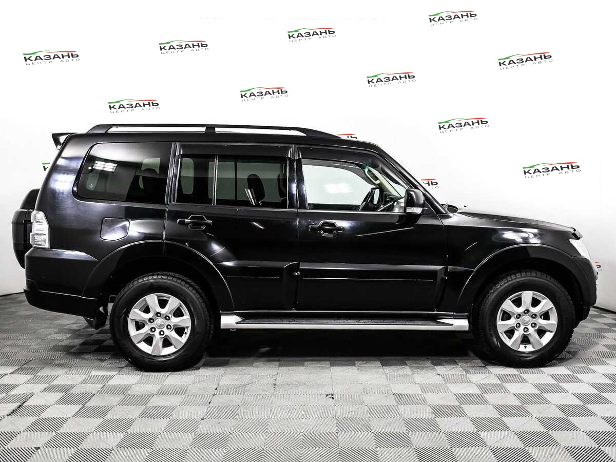 Mitsubishi Pajero б/у, 2015, Автоматическая. Фото: #3