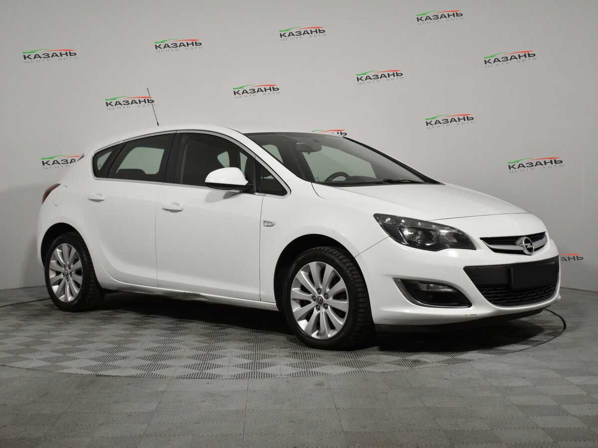 Опель Астра б/у, 2014, Автоматическая. Фото: #2
