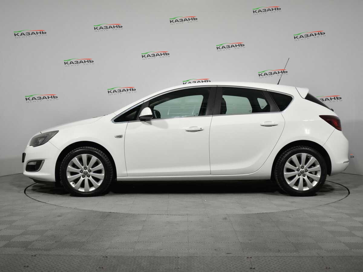 Опель Астра б/у, 2014, Автоматическая. Фото: #3