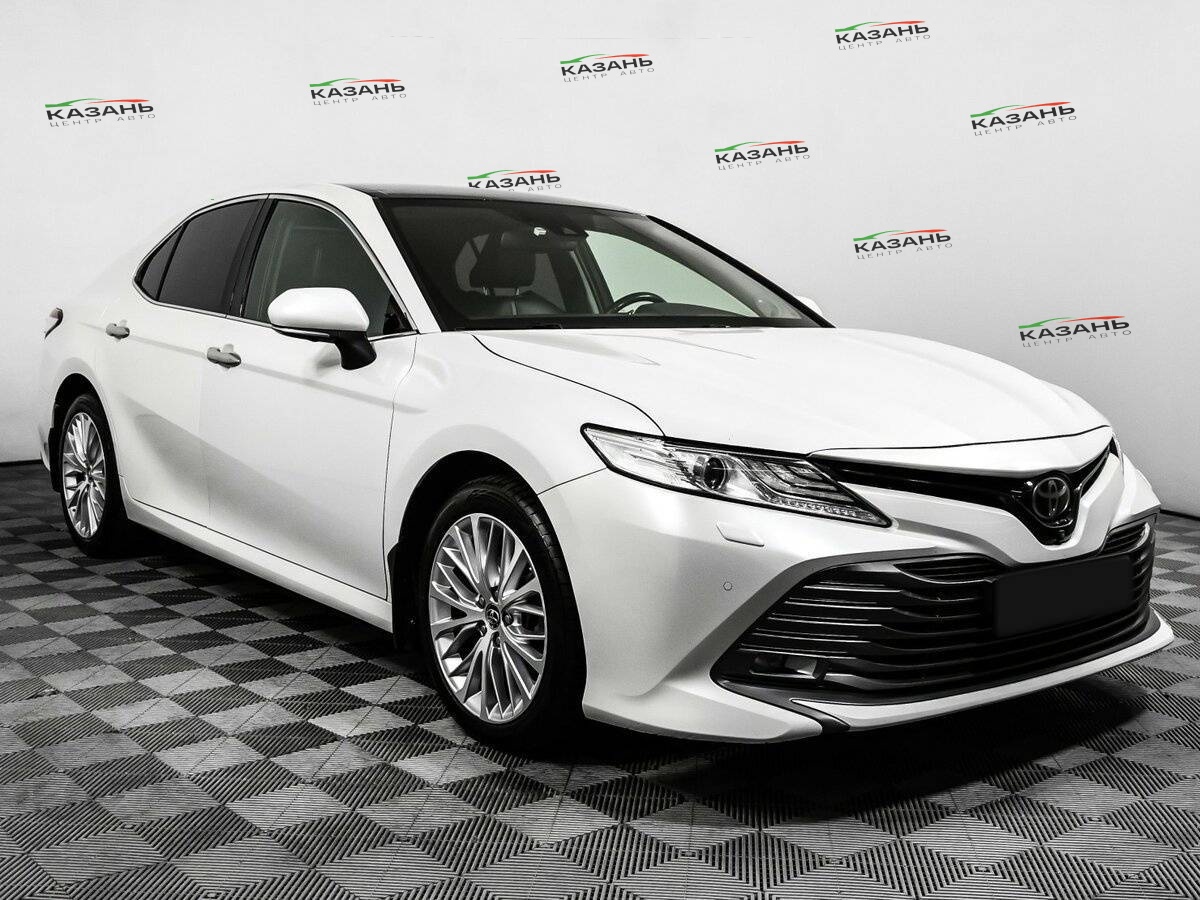 Toyota Camry б/у, 2019, Автоматическая. Фото: #2