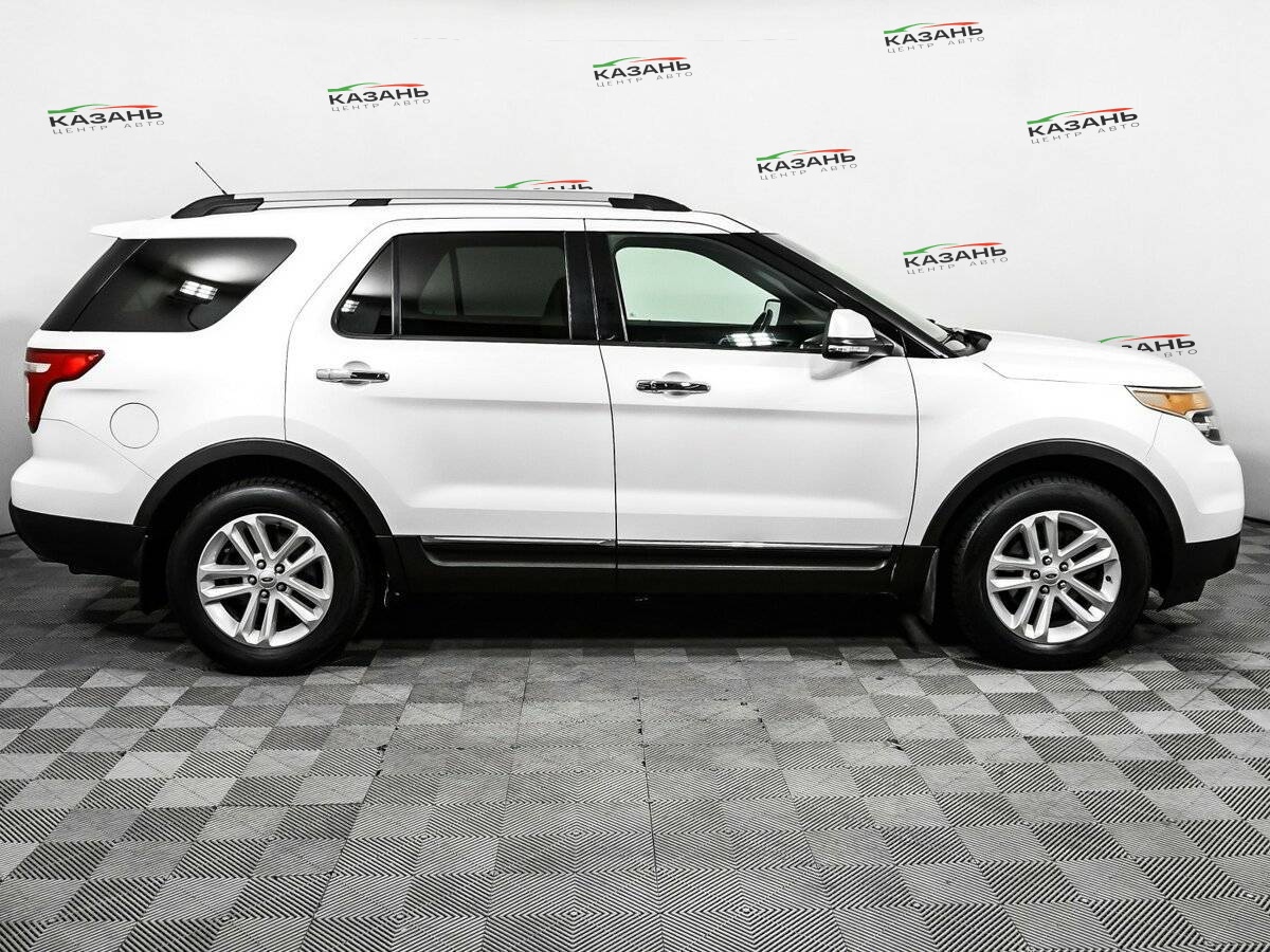 Ford Explorer б/у, 2012, Автоматическая. Фото: #3