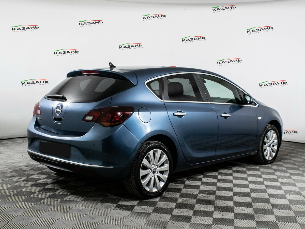 Опель Астра б/у, 2013, Автоматическая. Фото: #3