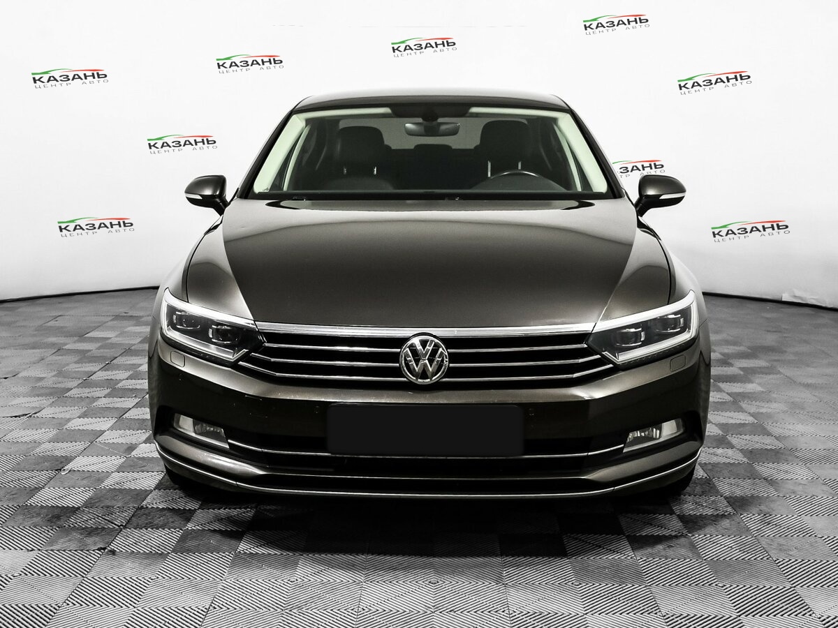 Фольксваген Пассат б/у, 2017, Роботизированная. Фото: #1