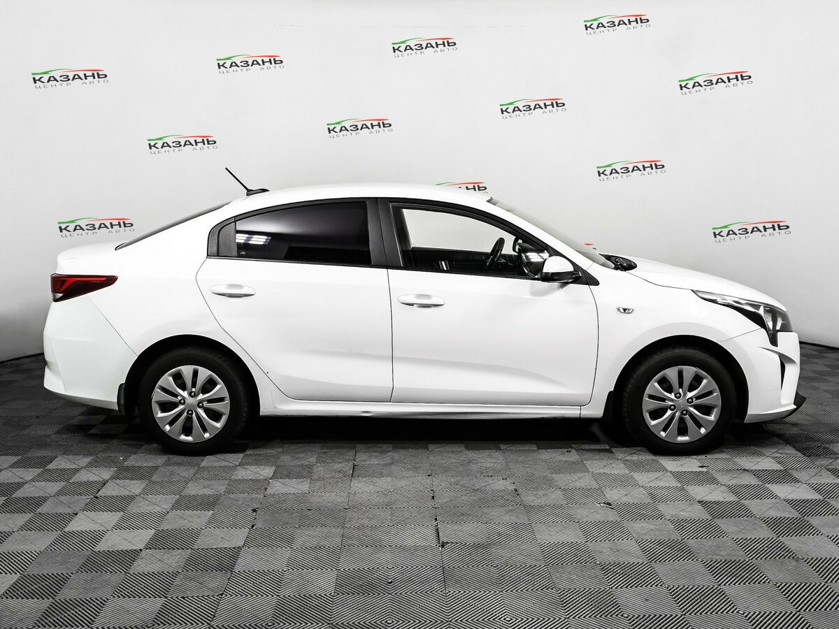 Киа Рио б/у, 2021, Автоматическая. Фото: #3