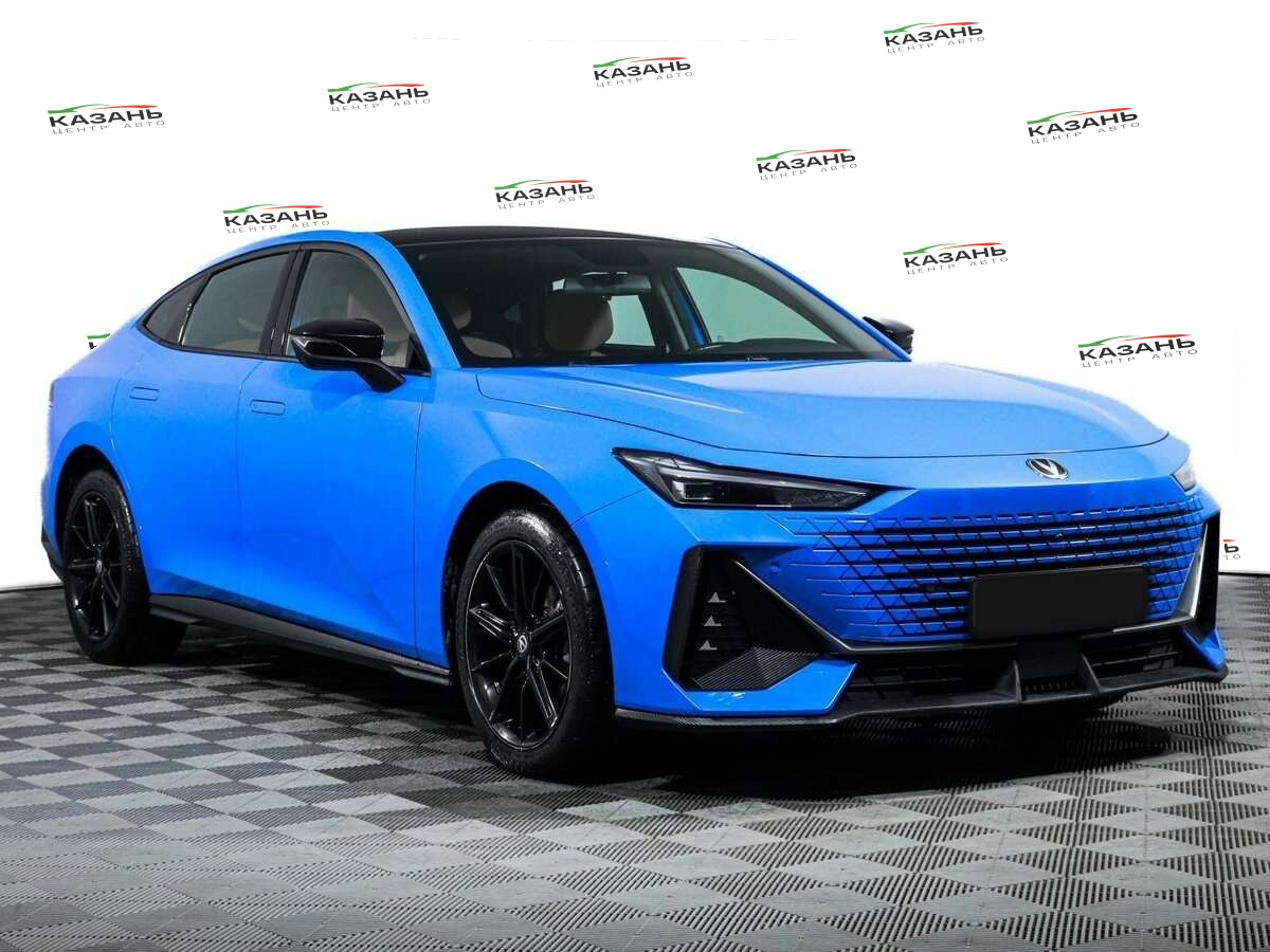 Changan UNI-V б/у, 2022, Роботизированная. Фото: #2