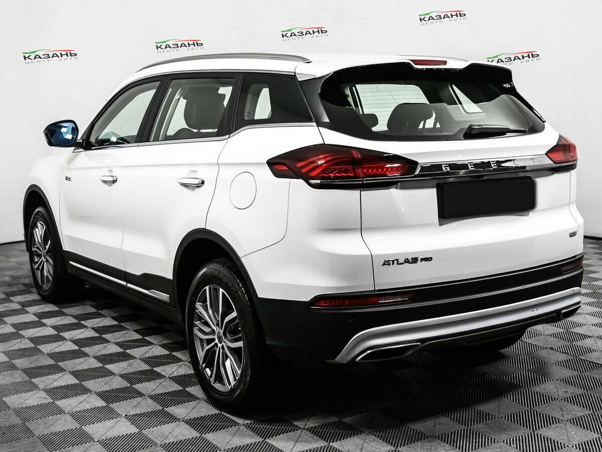 Geely Atlas Pro б/у, 2022, Роботизированная. Фото: #6