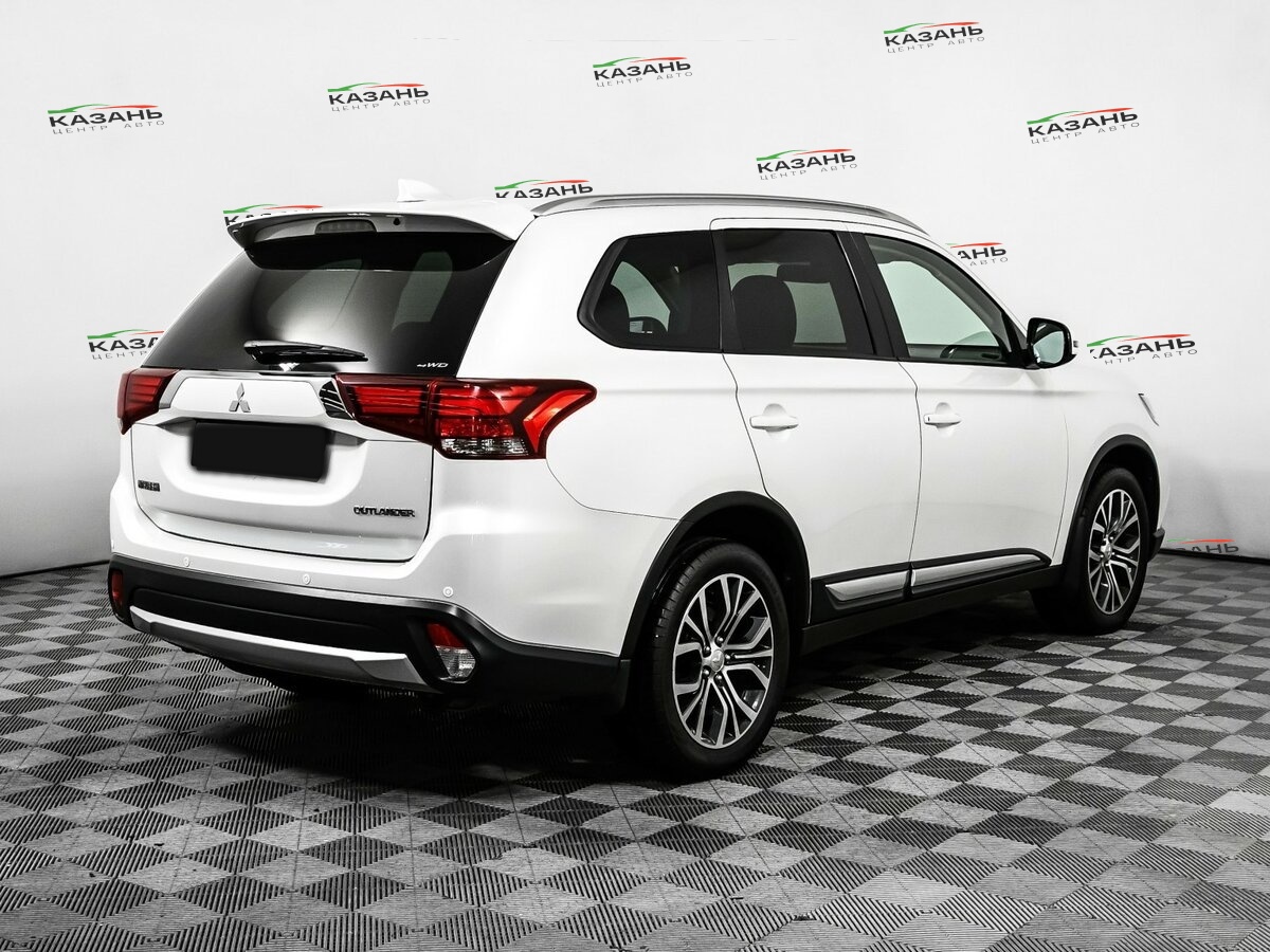 Митсубиши Оутлэндер б/у, 2017, Вариатор. Фото: #4