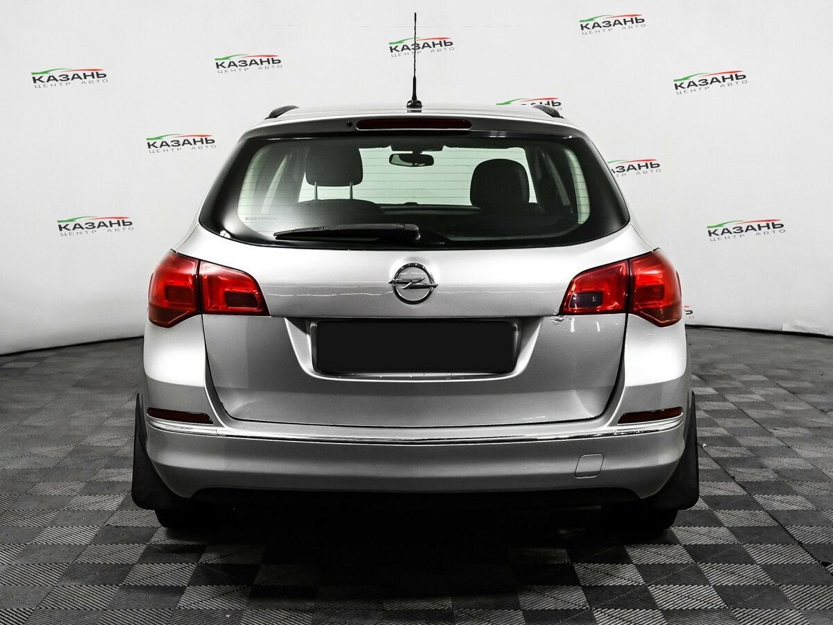 Опель Астра б/у, 2013, Механическая. Фото: #5
