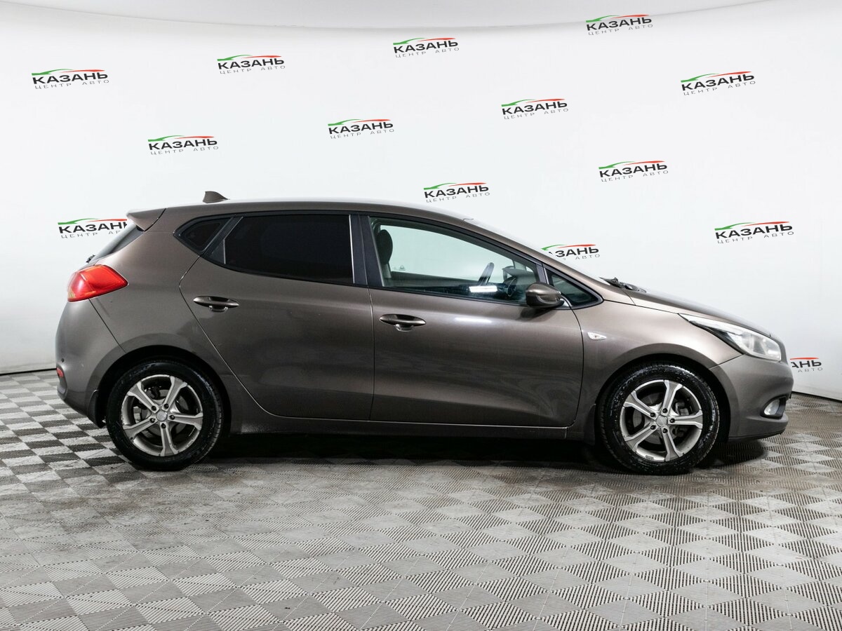 Киа Сид б/у, 2012, Автоматическая. Фото: #3