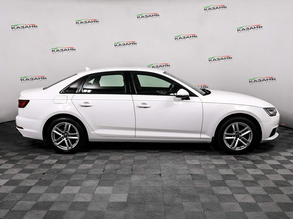 Audi A4 б/у, 2018, Роботизированная. Фото: #3