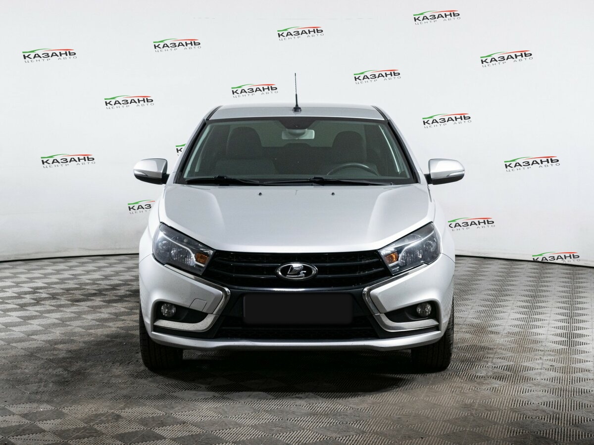 Лада (ВАЗ) Веста б/у, 2021, Механическая. Фото: #1