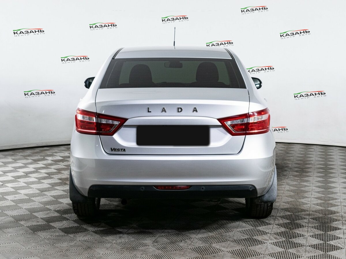 Лада (ВАЗ) Веста б/у, 2021, Механическая. Фото: #4