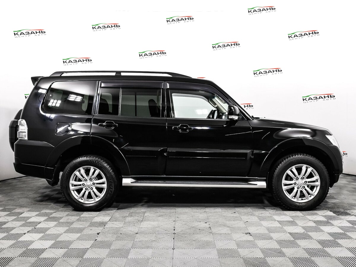 Митсубиши Паджеро б/у, 2015, Автоматическая. Фото: #3