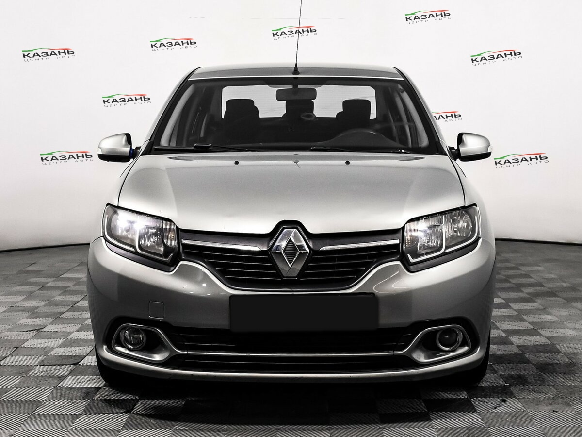Рено Логан б/у, 2016, Механическая. Фото: #1