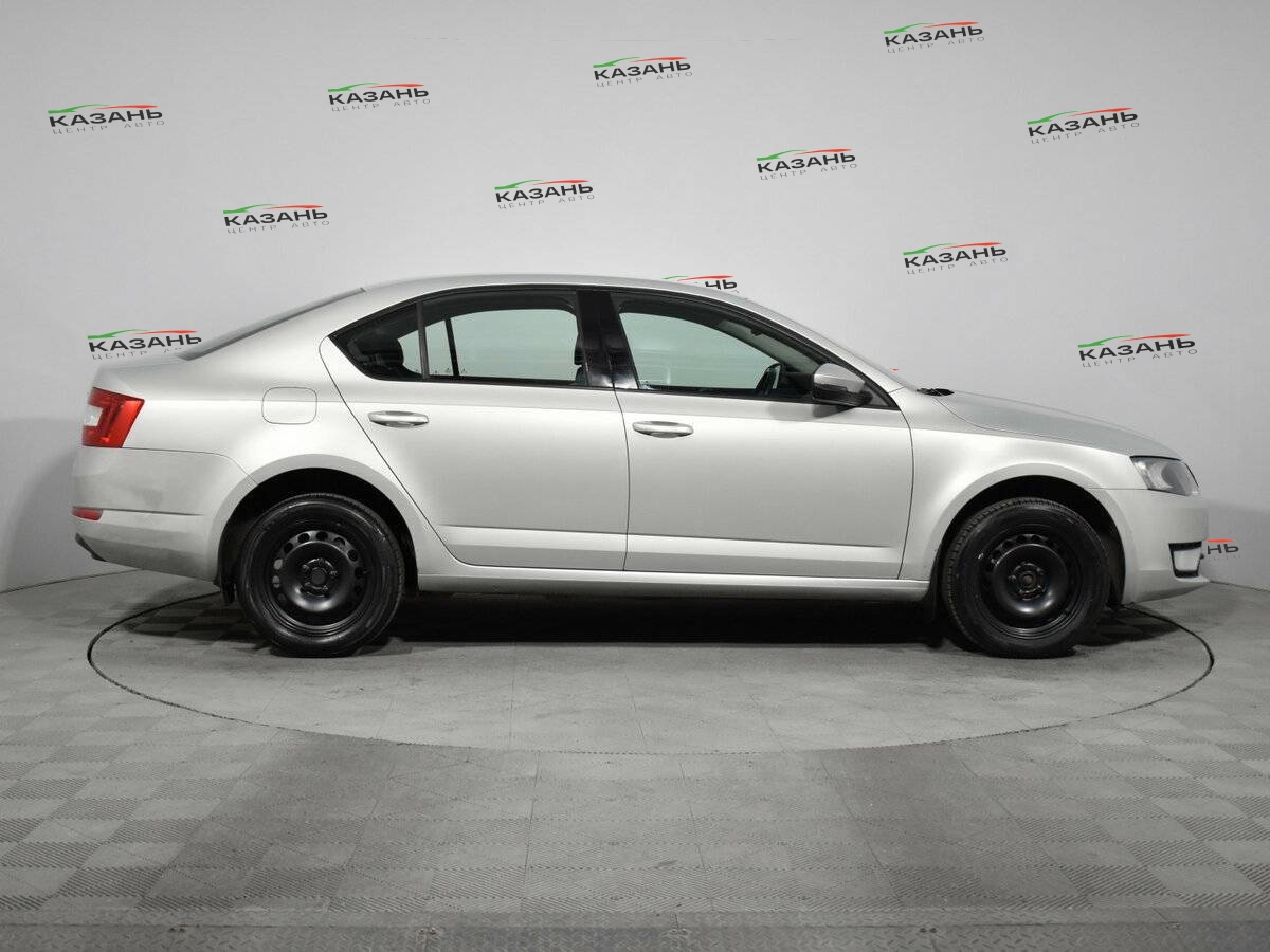 Шкода Октавия б/у, 2015, Автоматическая. Фото: #3