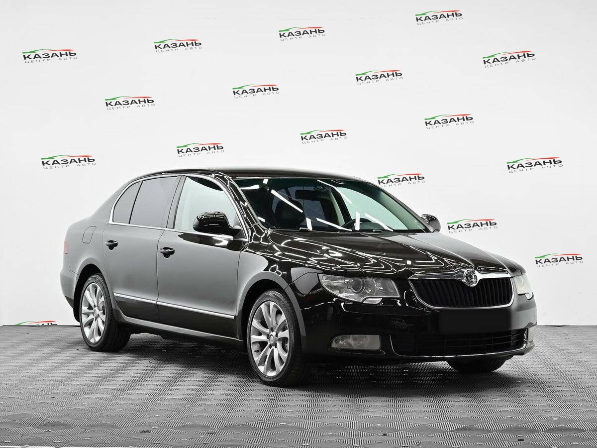 Шкода Суперб б/у, 2012, Роботизированная. Фото: #1
