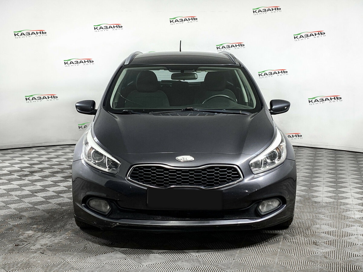 Киа Сид б/у, 2013, Автоматическая. Фото: #1