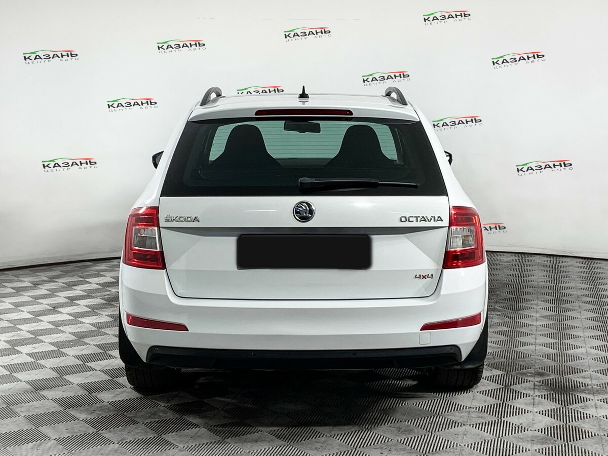 Шкода Октавия б/у, 2015, Роботизированная. Фото: #4