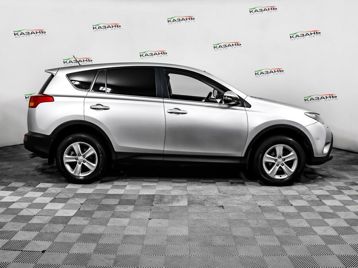 Тойота Рав4 б/у, 2013, Автоматическая. Фото: #3