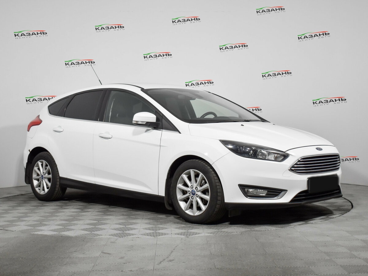 Форд Фокус б/у, 2016, Роботизированная. Фото: #2