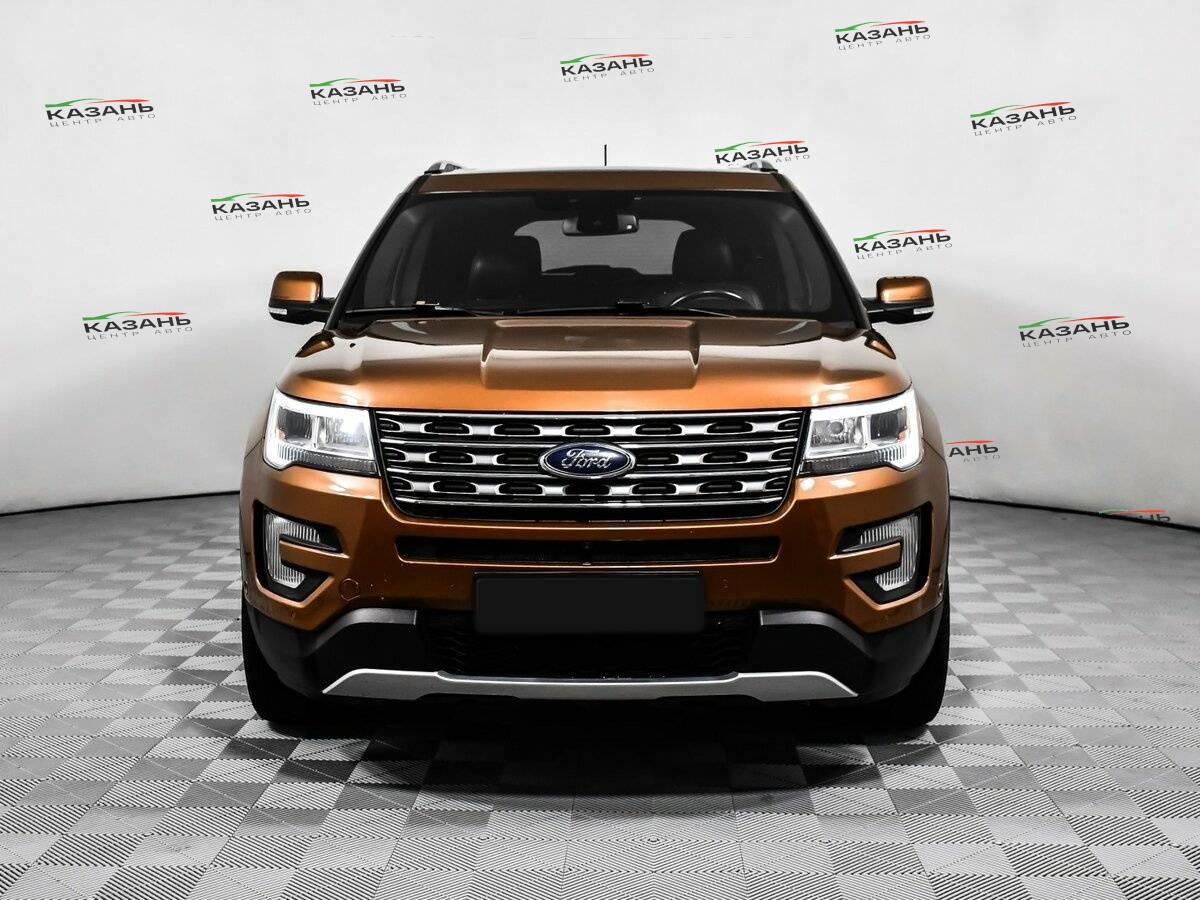 Ford Explorer б/у, 2018, Автоматическая. Фото: #1