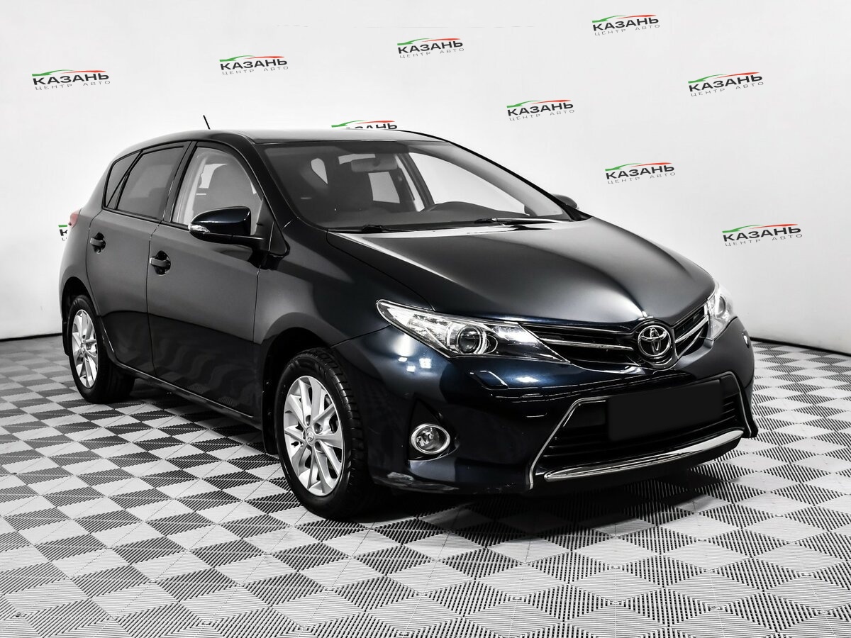 Тойота Аурис б/у, 2014, Вариатор. Фото: #2