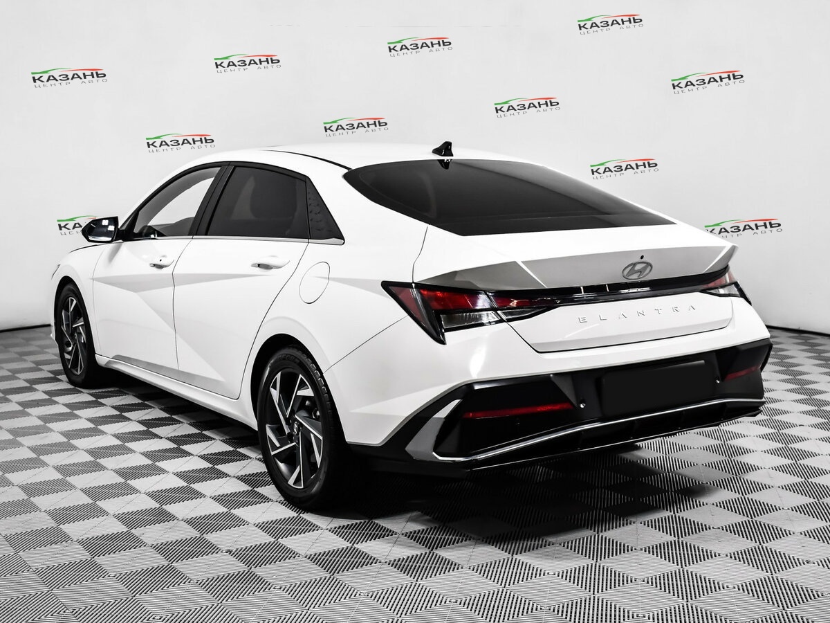 Хендай Елантра б/у, 2023, Вариатор. Фото: #6
