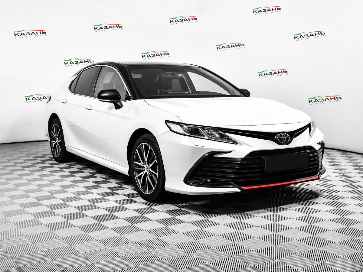 Toyota Camry б/у, 2021, Автоматическая. Фото: #2